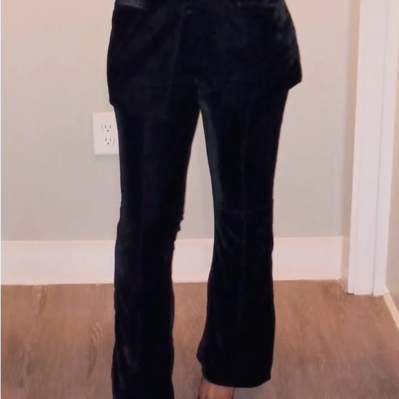 COPY - BLACK VELVET FITTED BLAZER AND PANT (PrettyLittleThing) worn once. M siz… - Picture 6 of 6